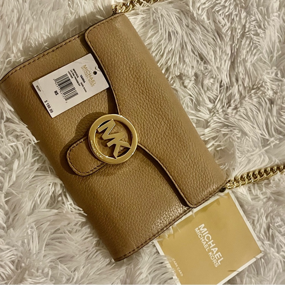 Michael Kors Vanna Mini Phone Crossbody Clutch